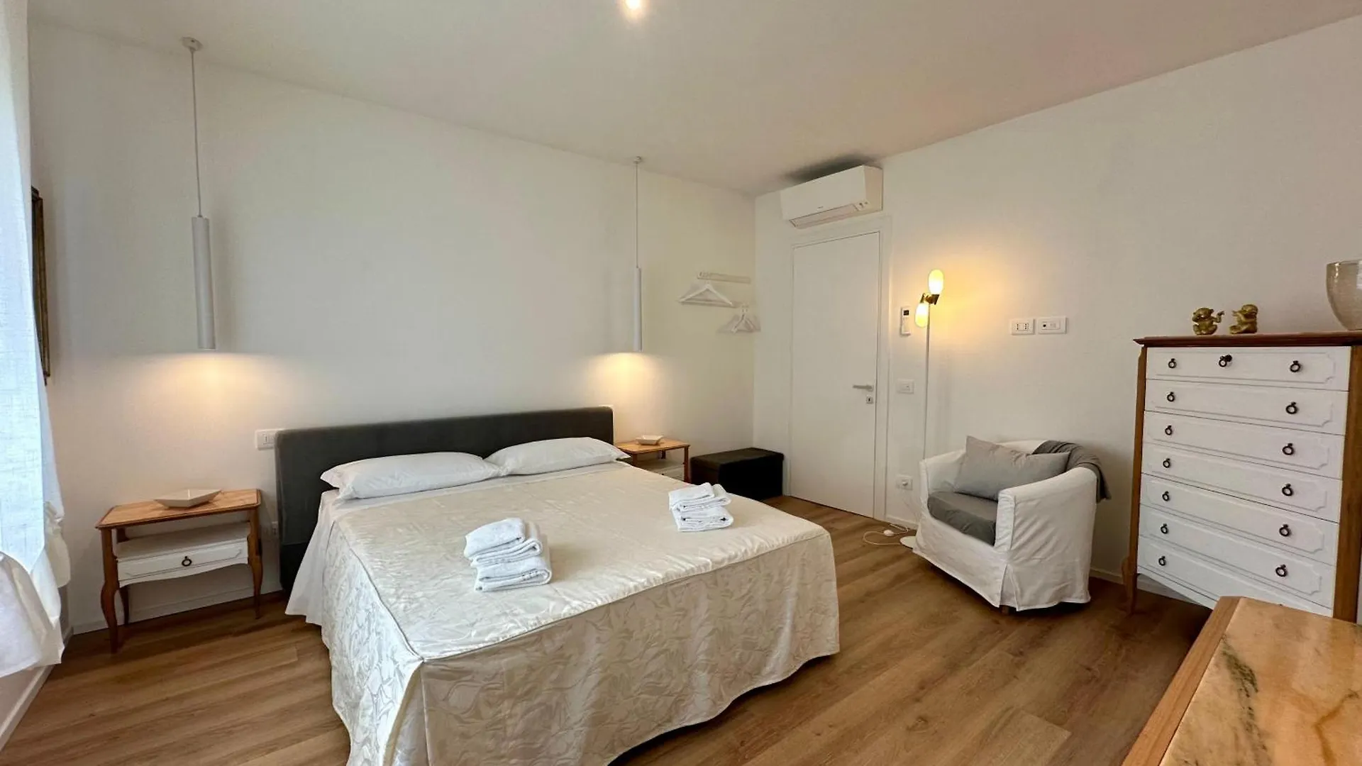 Villetta Risorgimento - 25 Minutes From Venice ميرا 0*,